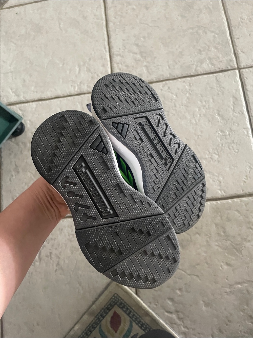 Minecraft Adidas - Picture 4 of 6
